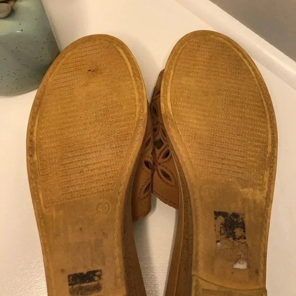 Spring Step Leather  Slip-On Perforated Sandal - Picture 7 of 10